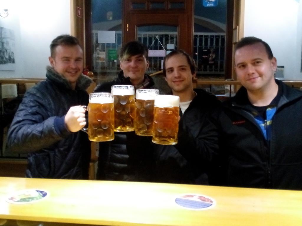 Guesthouse Veles Slovenska Bistrica Esterno foto