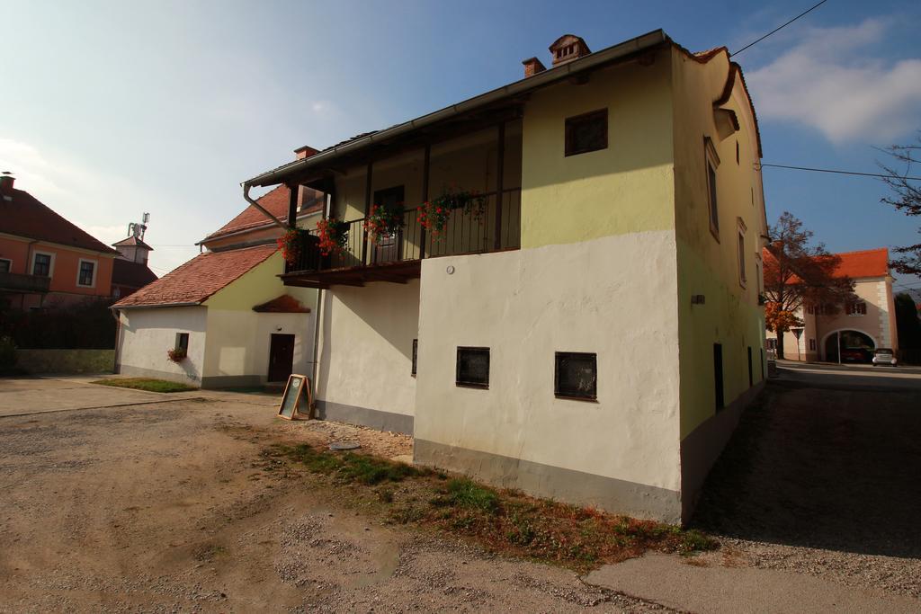 Guesthouse Veles Slovenska Bistrica Esterno foto