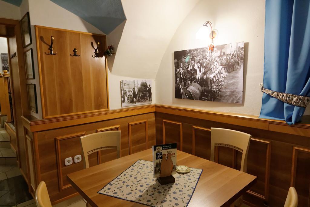 Guesthouse Veles Slovenska Bistrica Esterno foto
